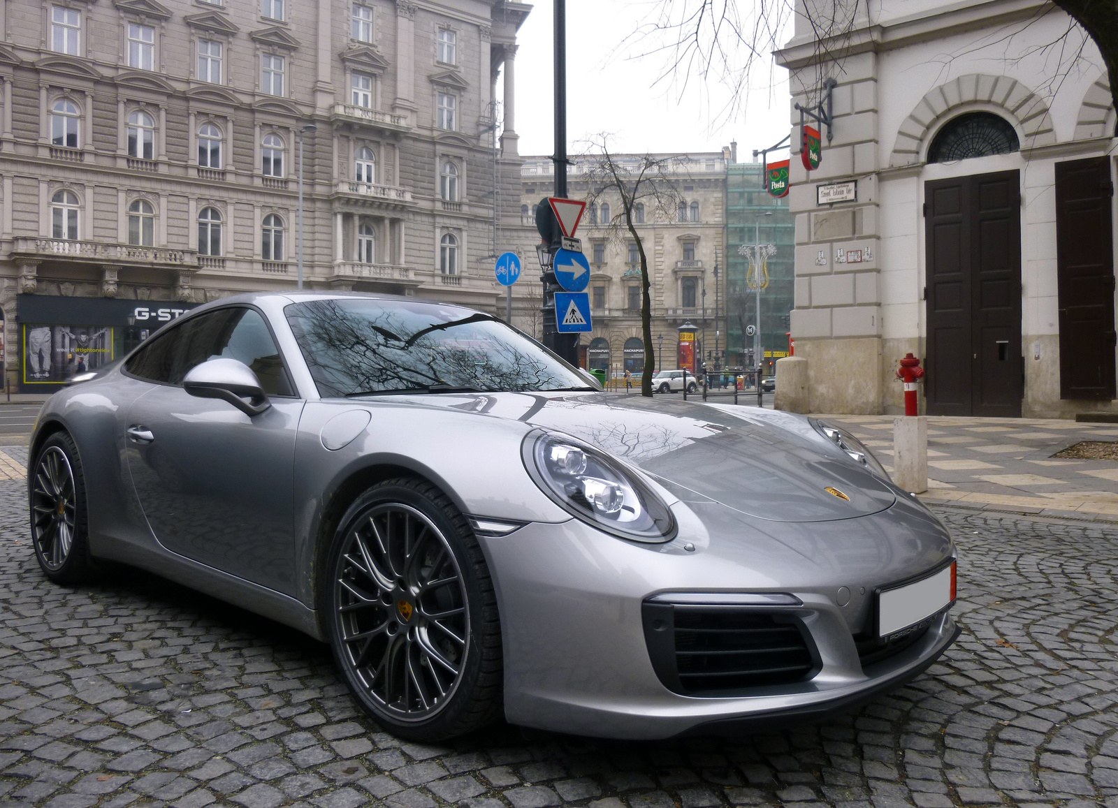 Porsche 911 Carrera S