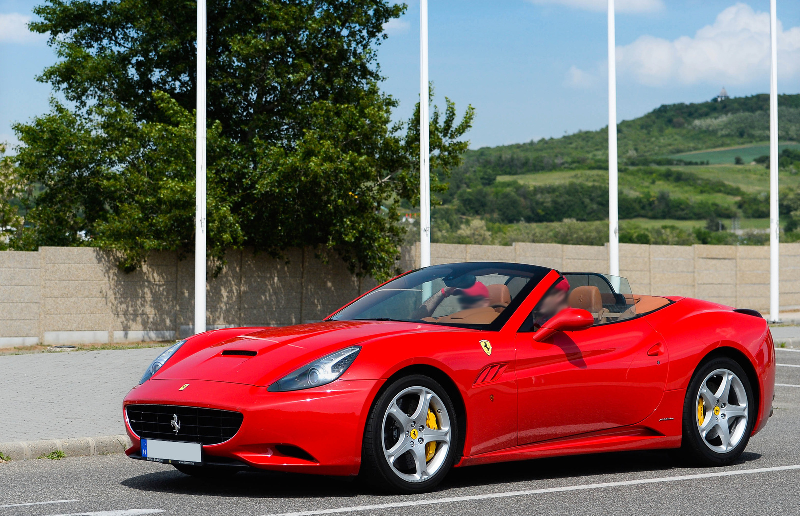 Ferrari California