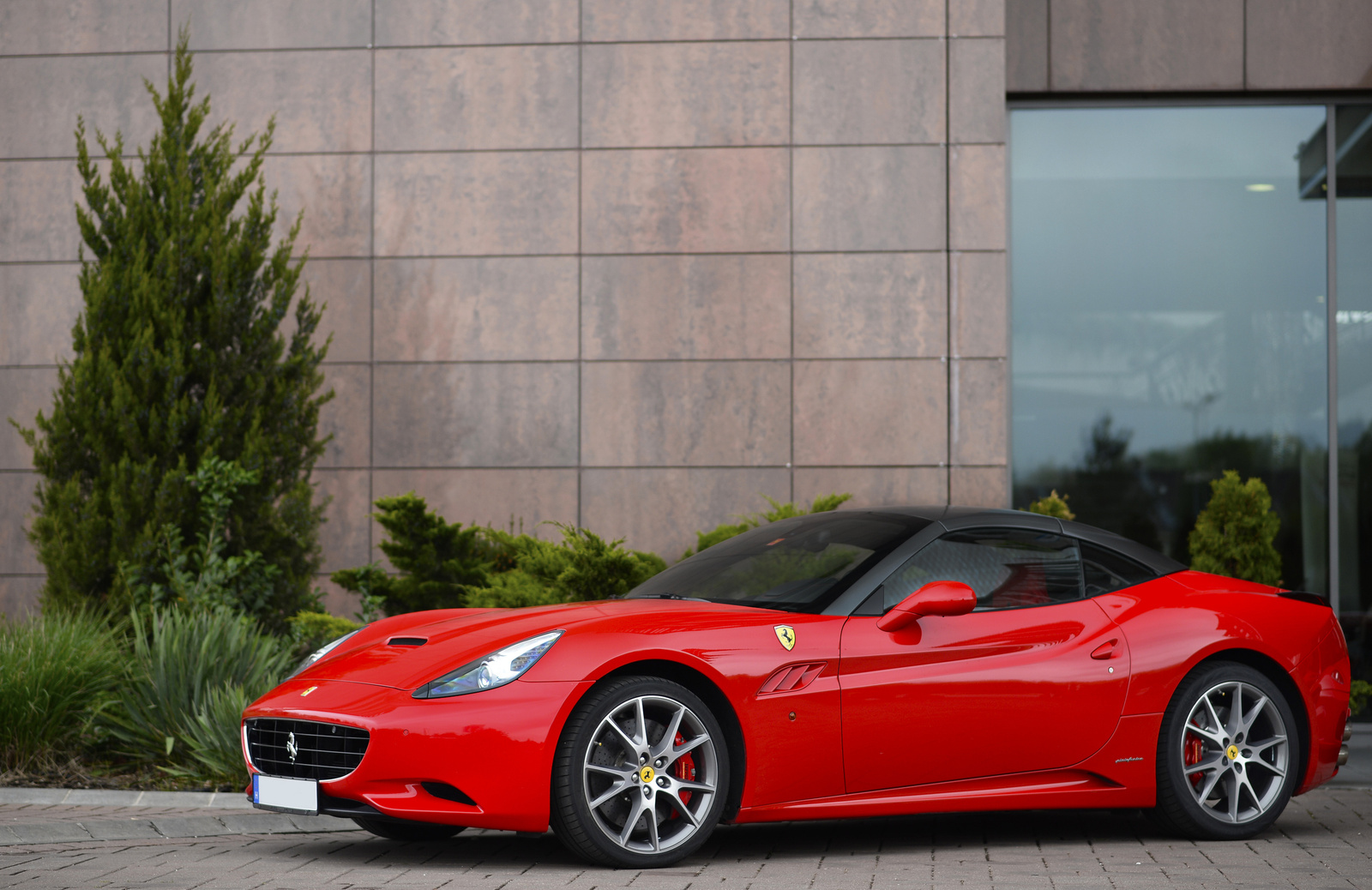 Ferrari California