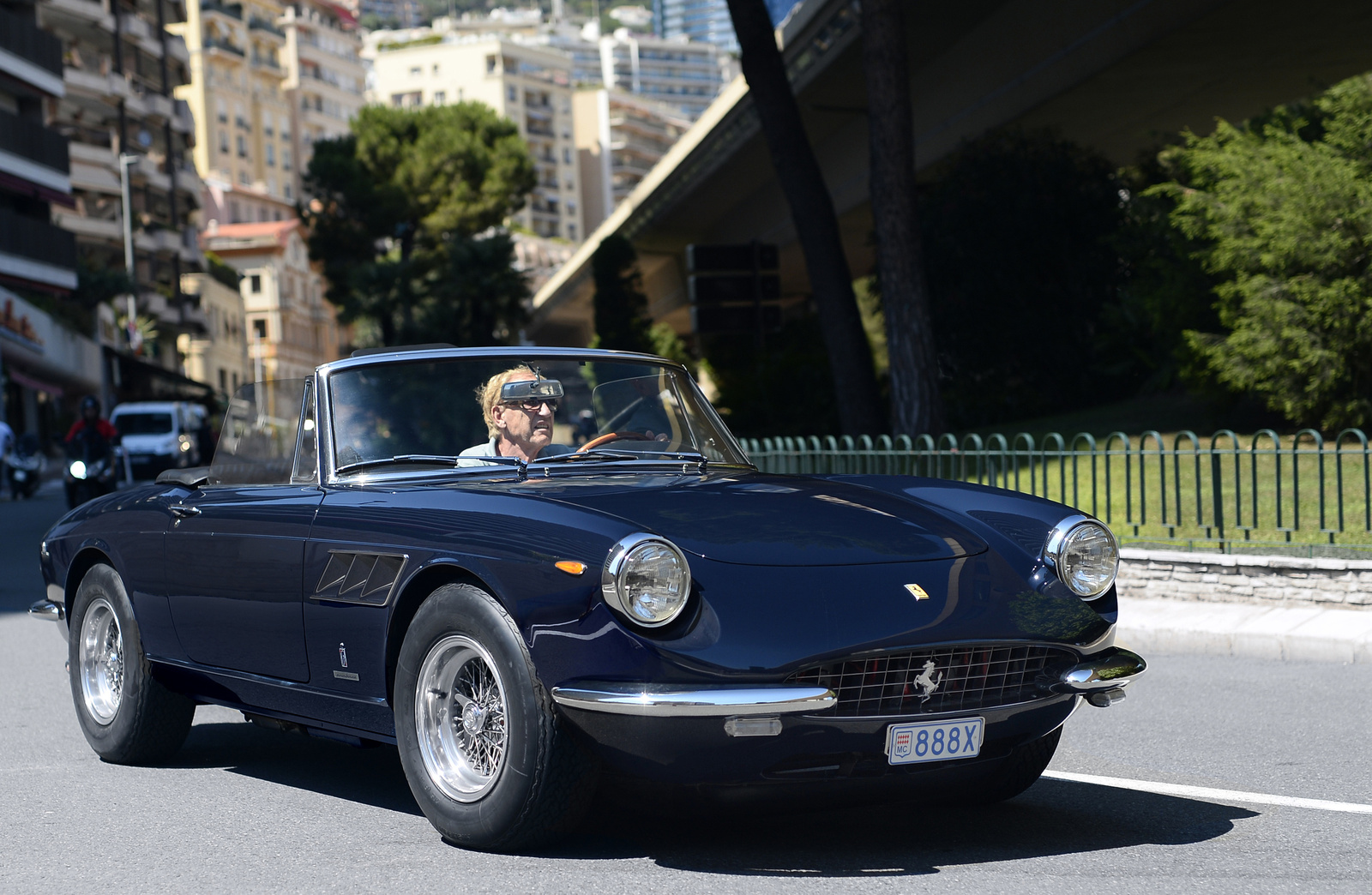 Ferrari 330 GTS