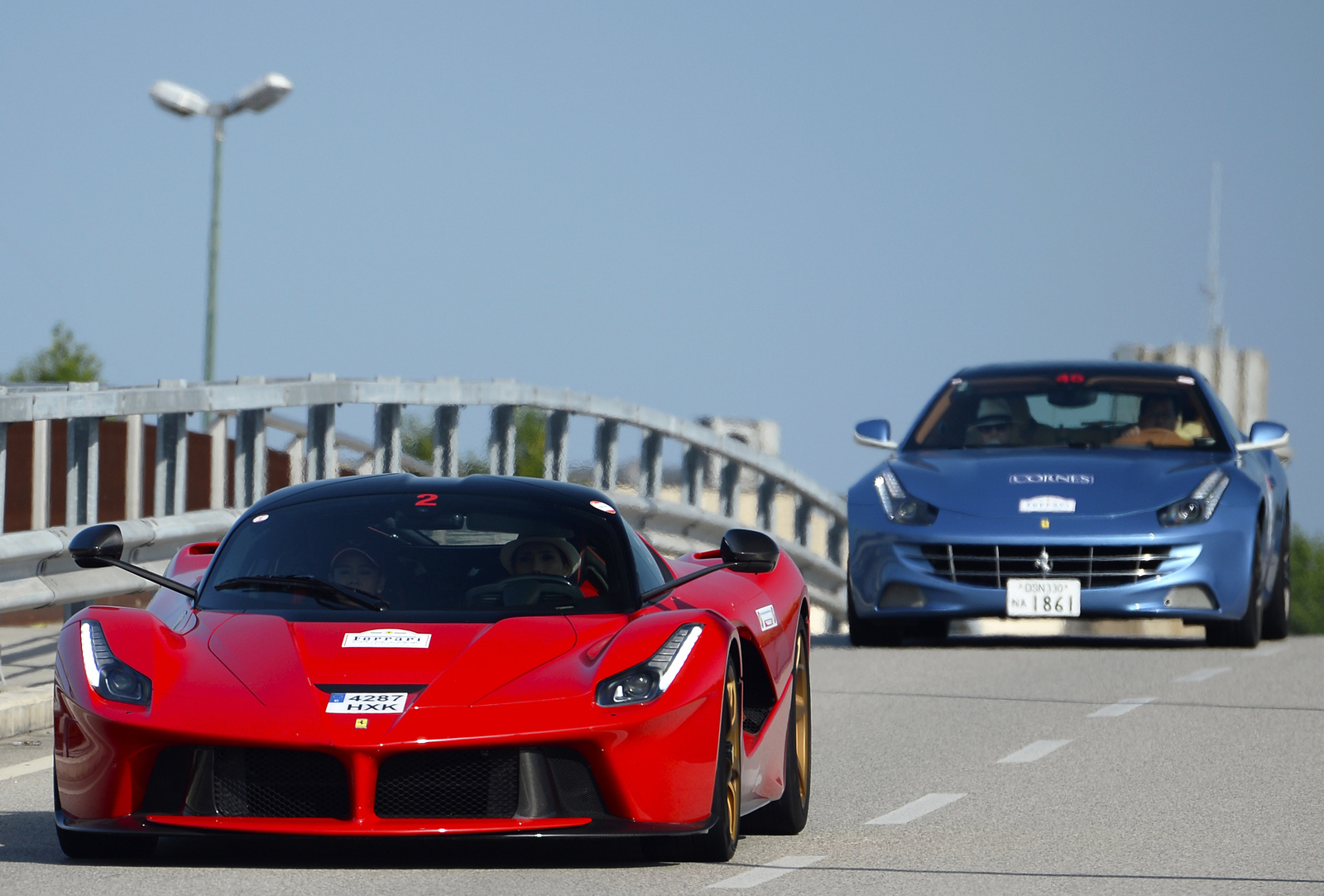 Ferrari LaFerrari - Ferrari FF