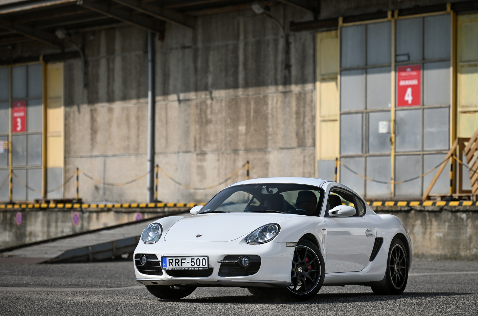 Porsche Cayman