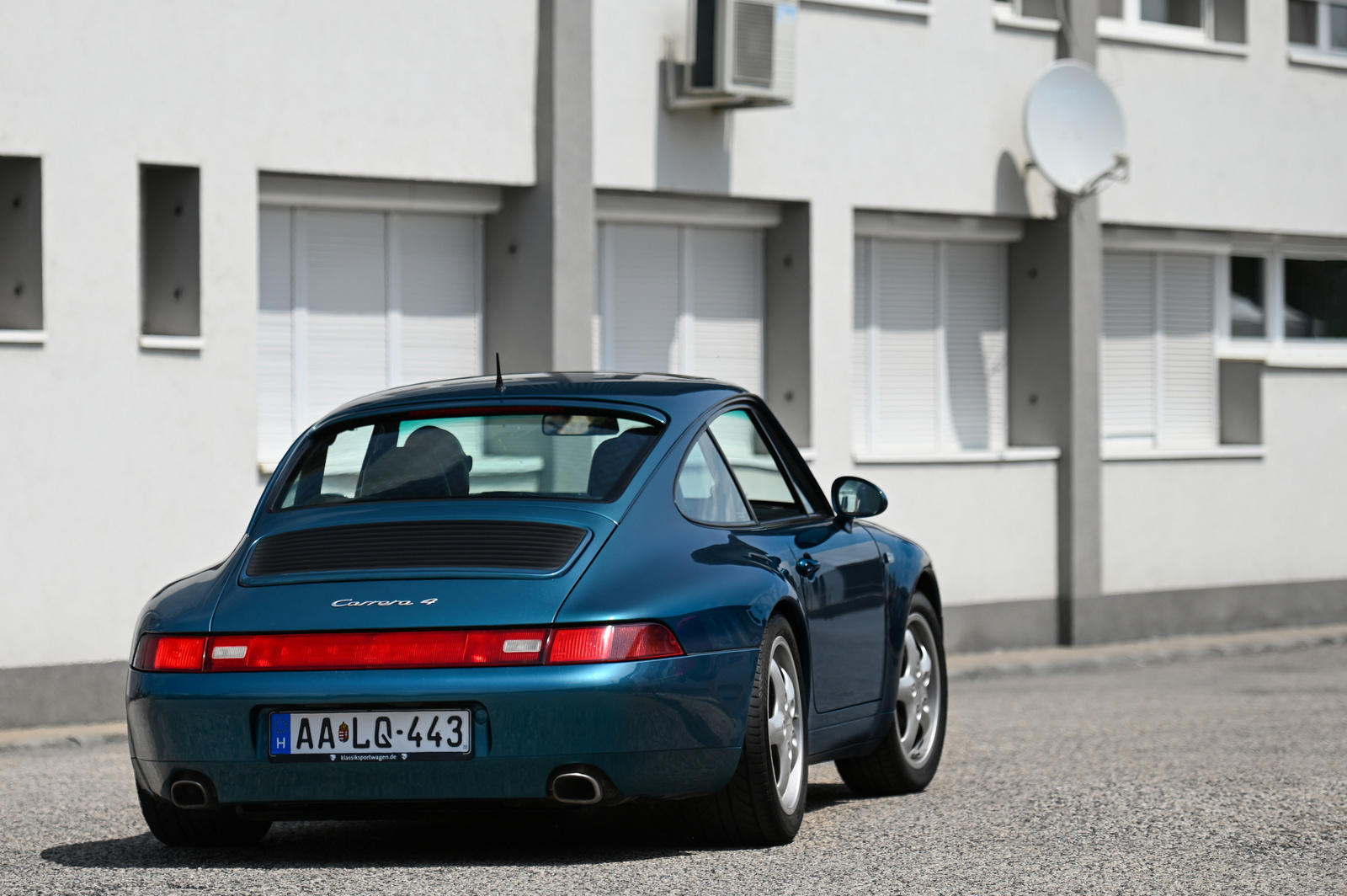 Porsche 911 Carrera 4