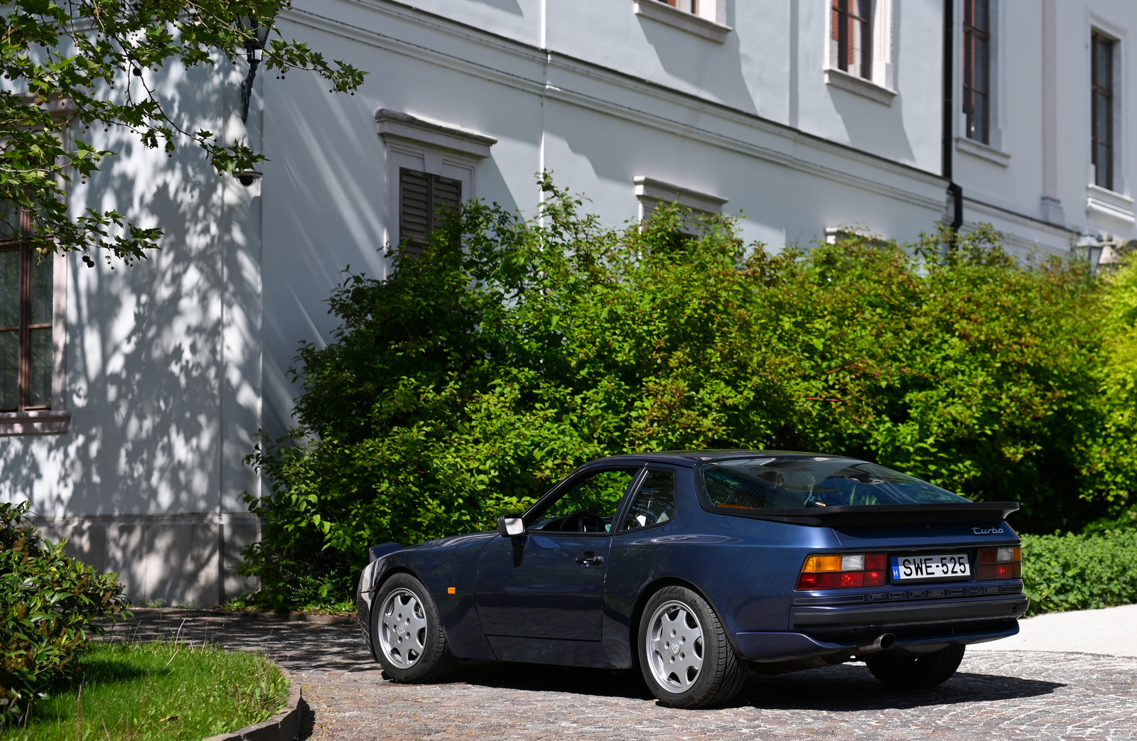 Porsche 944 Turbo