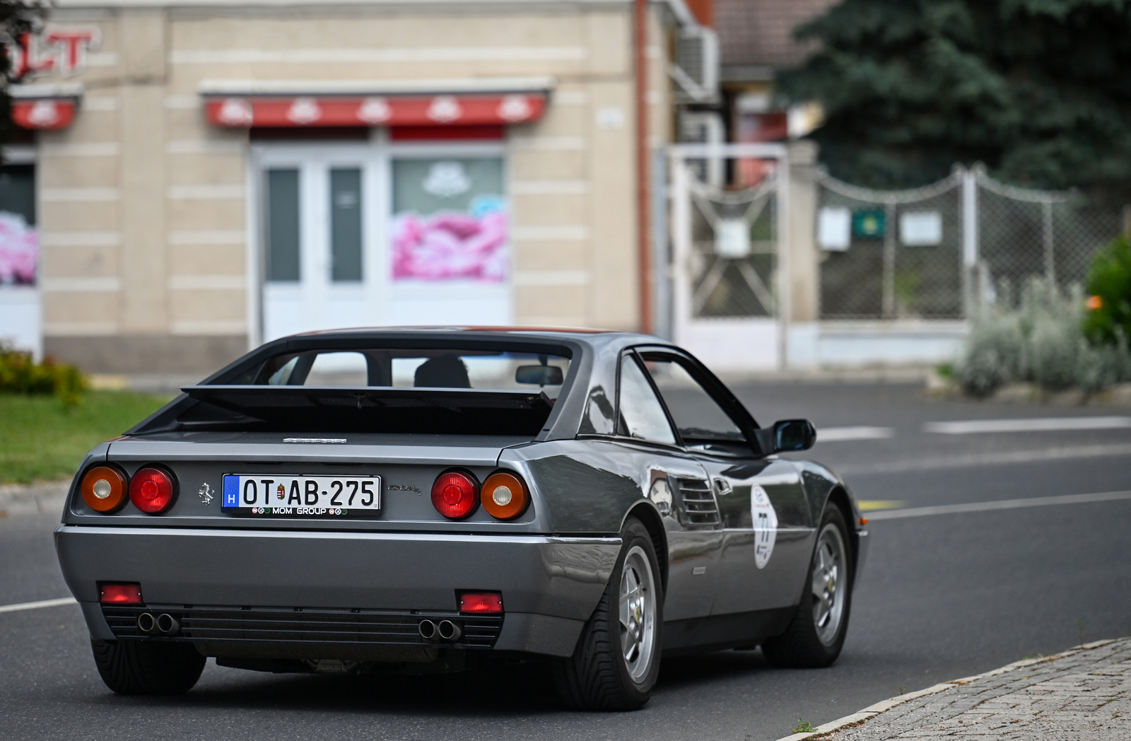 Ferrari Mondial T