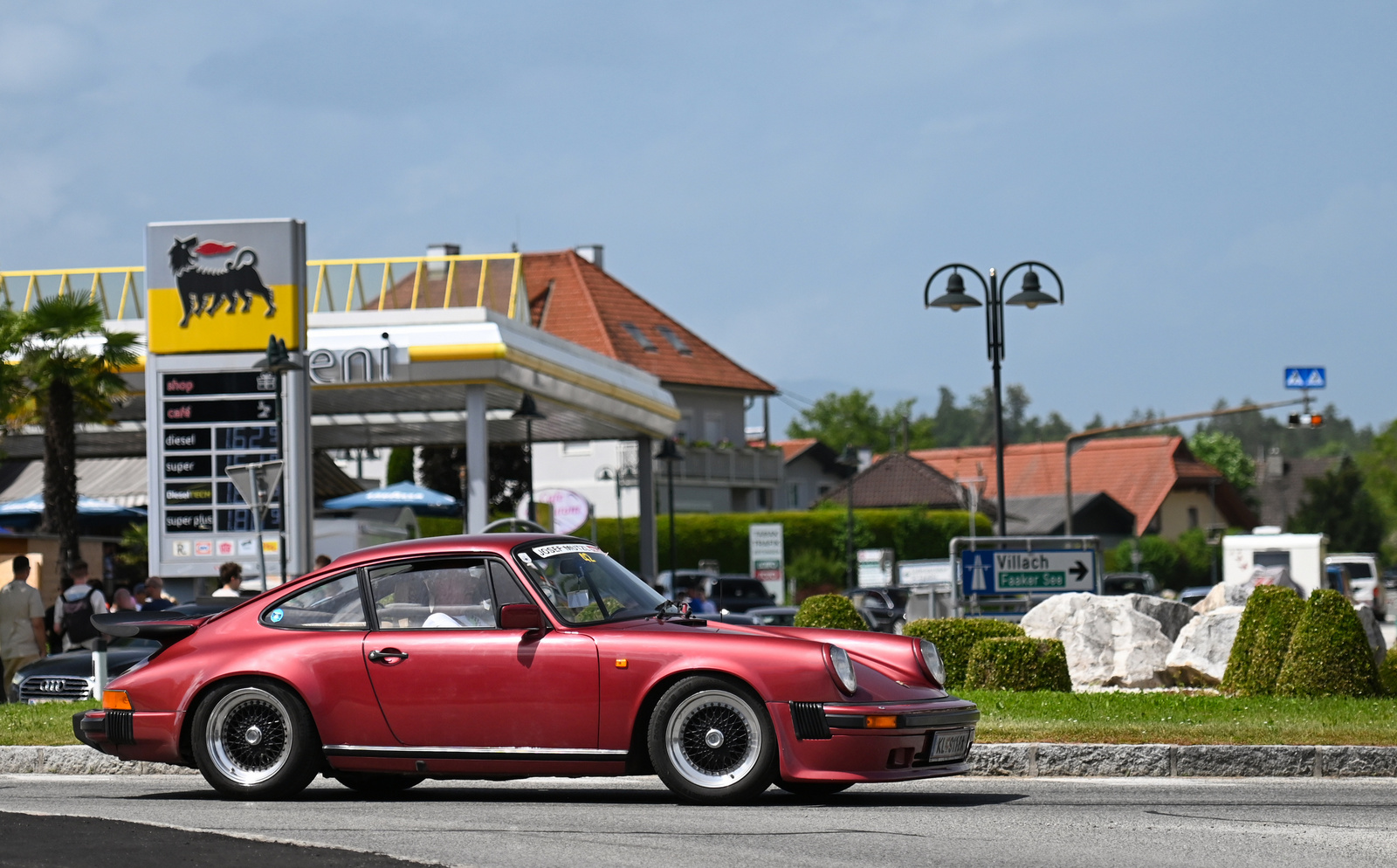 Porsche 911 Carrera