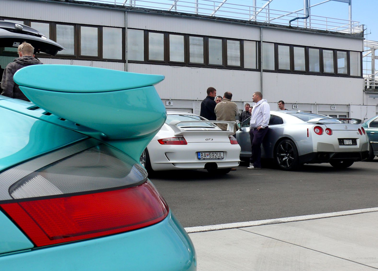 Porsche 911 Turbo - Porsche 911 GT3 - Nissan GT-R combo