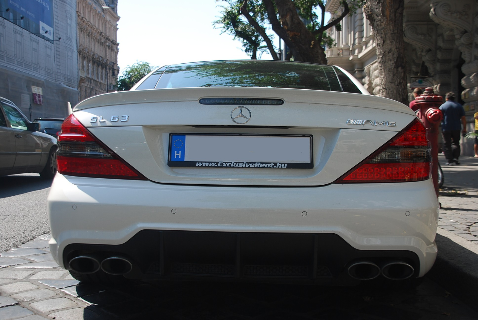 Mercedes SL 63 AMG