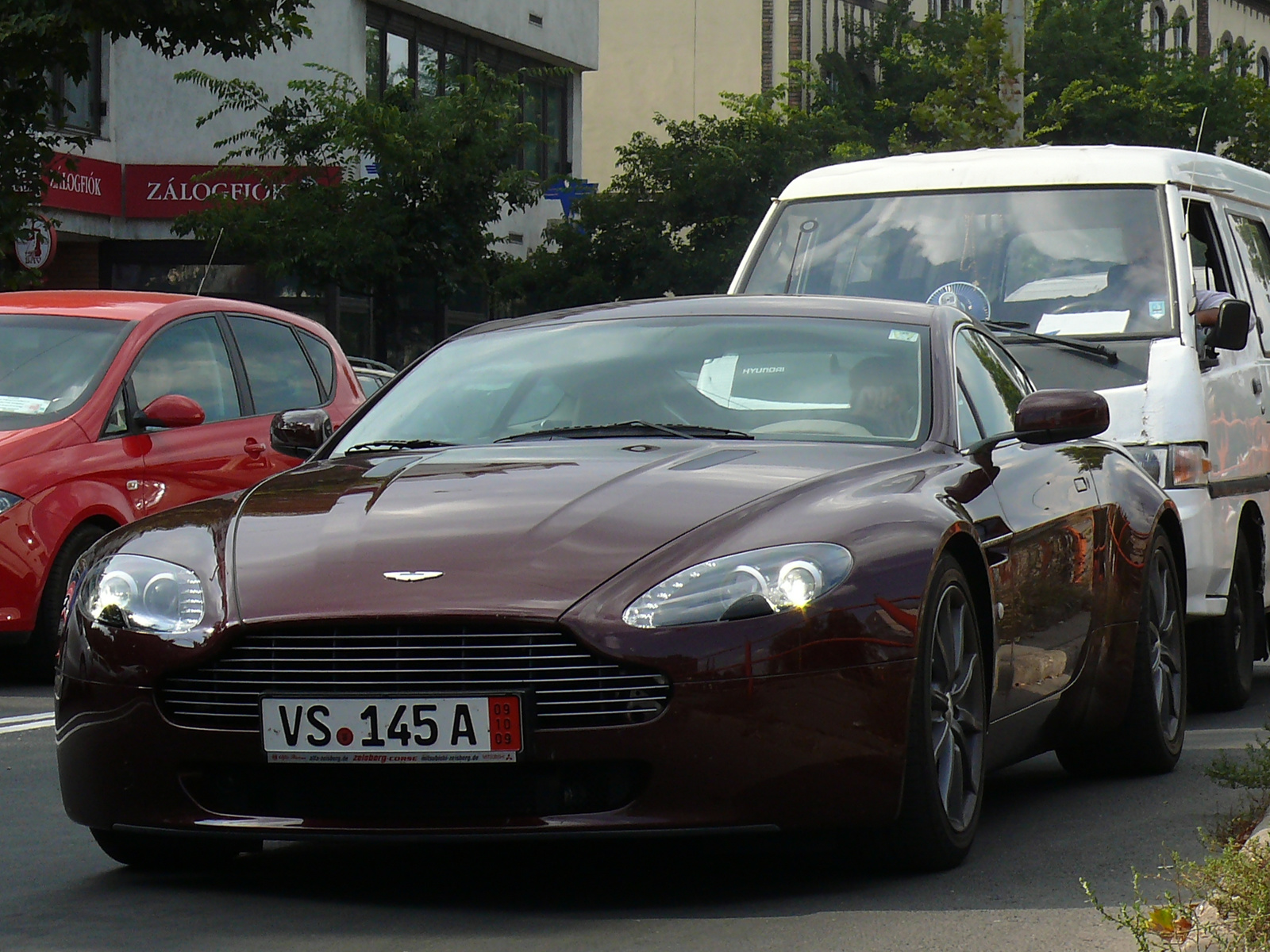 Aston Martin V8 Vantage