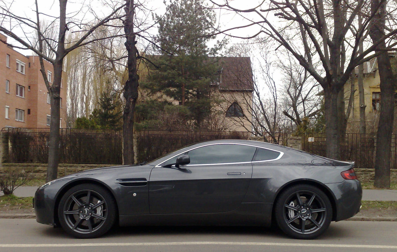 Aston Martin V8 Vantage