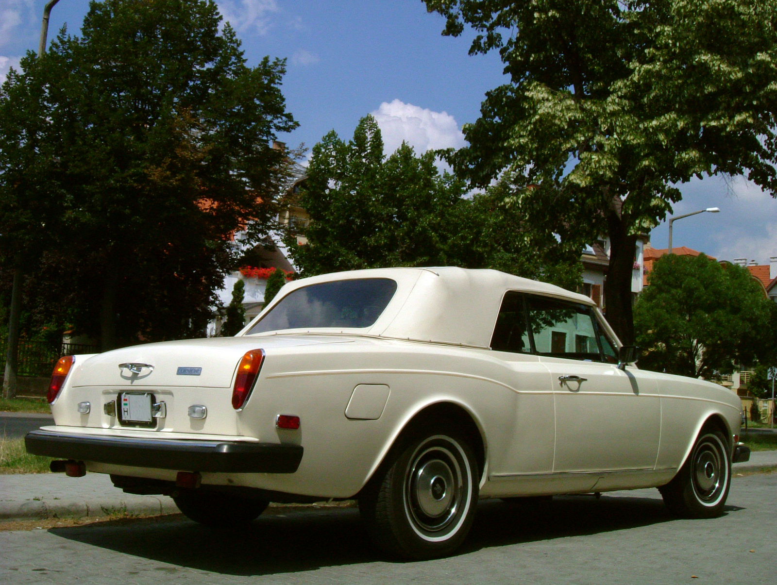 Rolls-Royce Corniche Convertible