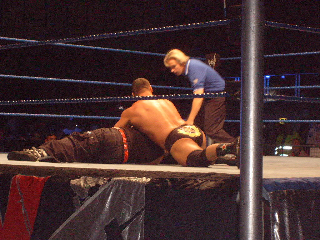 Smackdown ECW tour 52