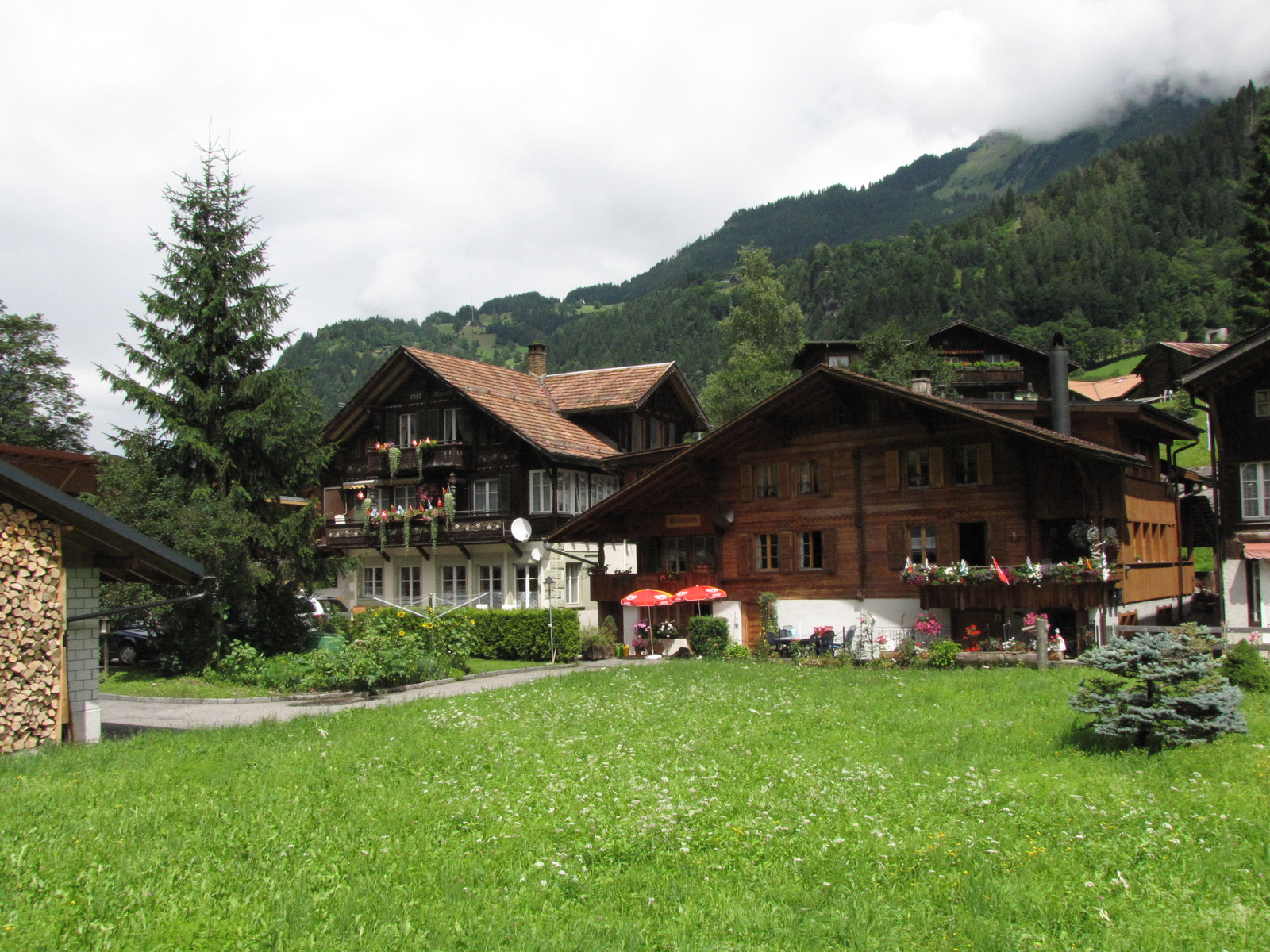 Svájc, Jungfrau Region, Lauterbrunneni fővölgy, SzG3