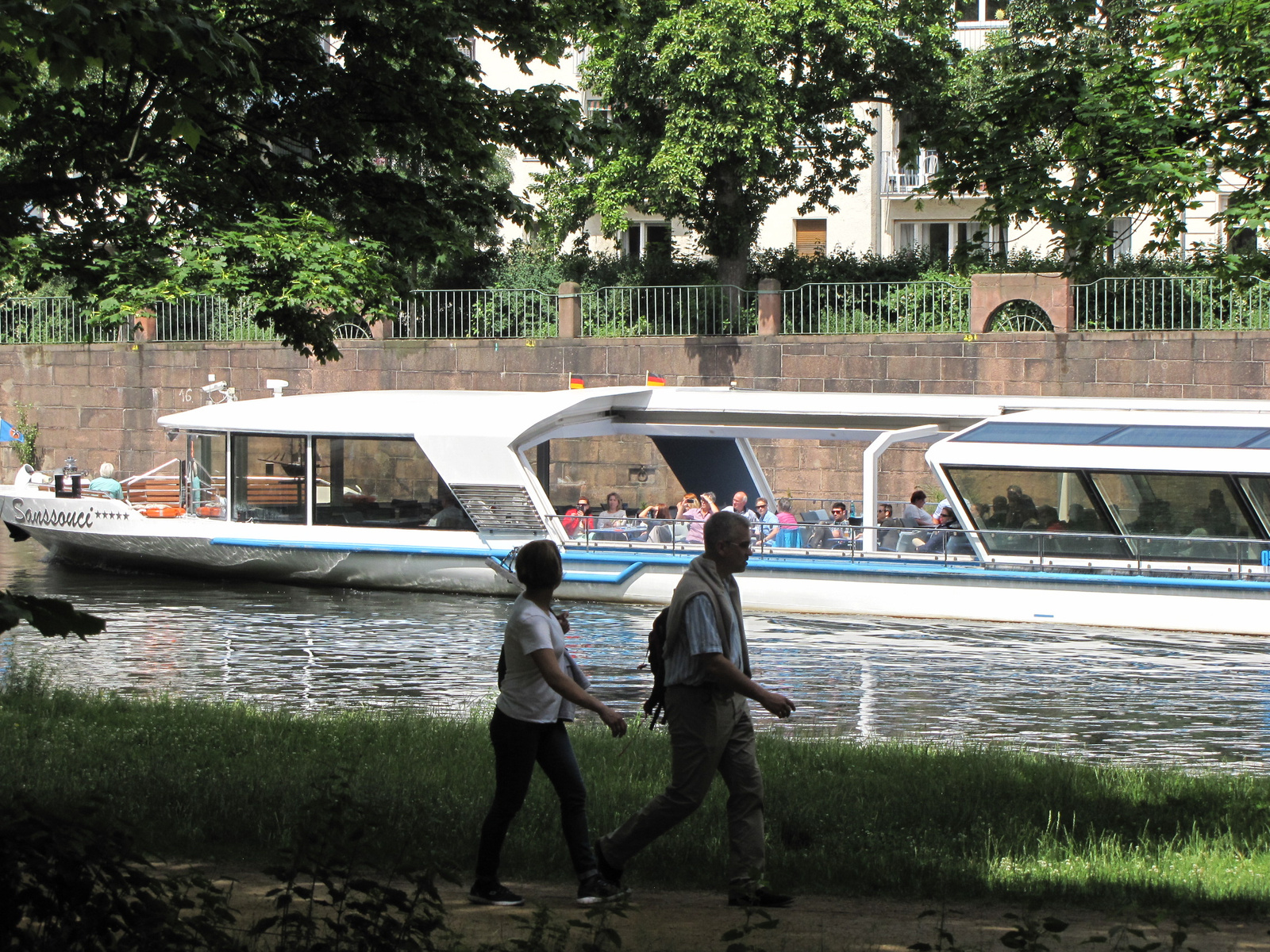 Berlin, a Spree folyó. SzG3