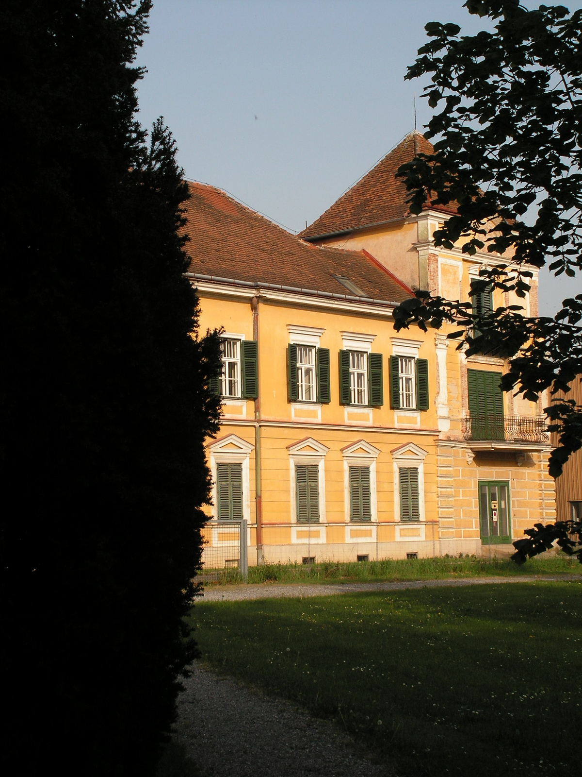Rudersdorf (Radafalva), Batthyány-Sattler kastély, SzG3