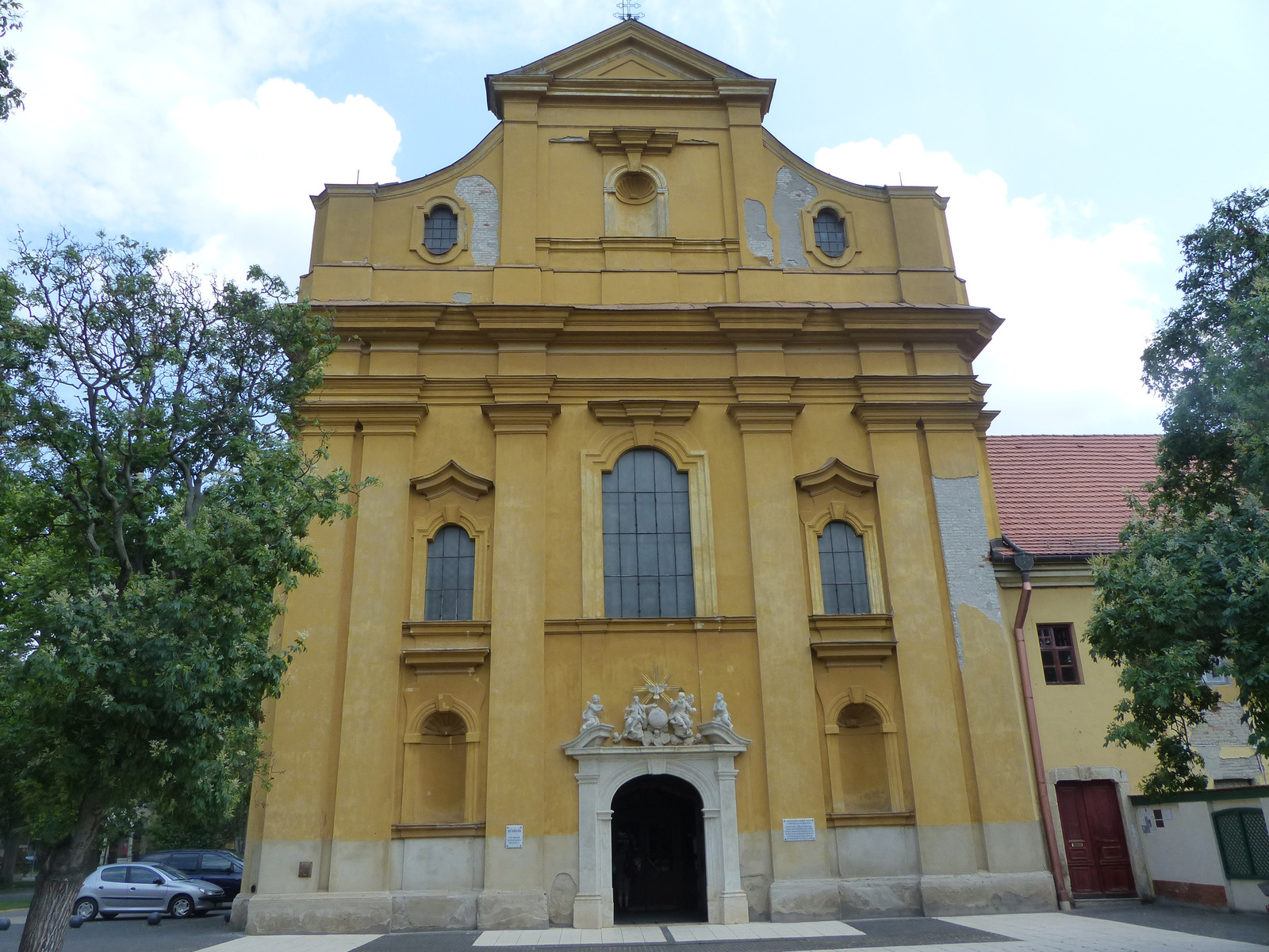 Szolnok, a Szent Ferenc plébánia temploma, SzG3