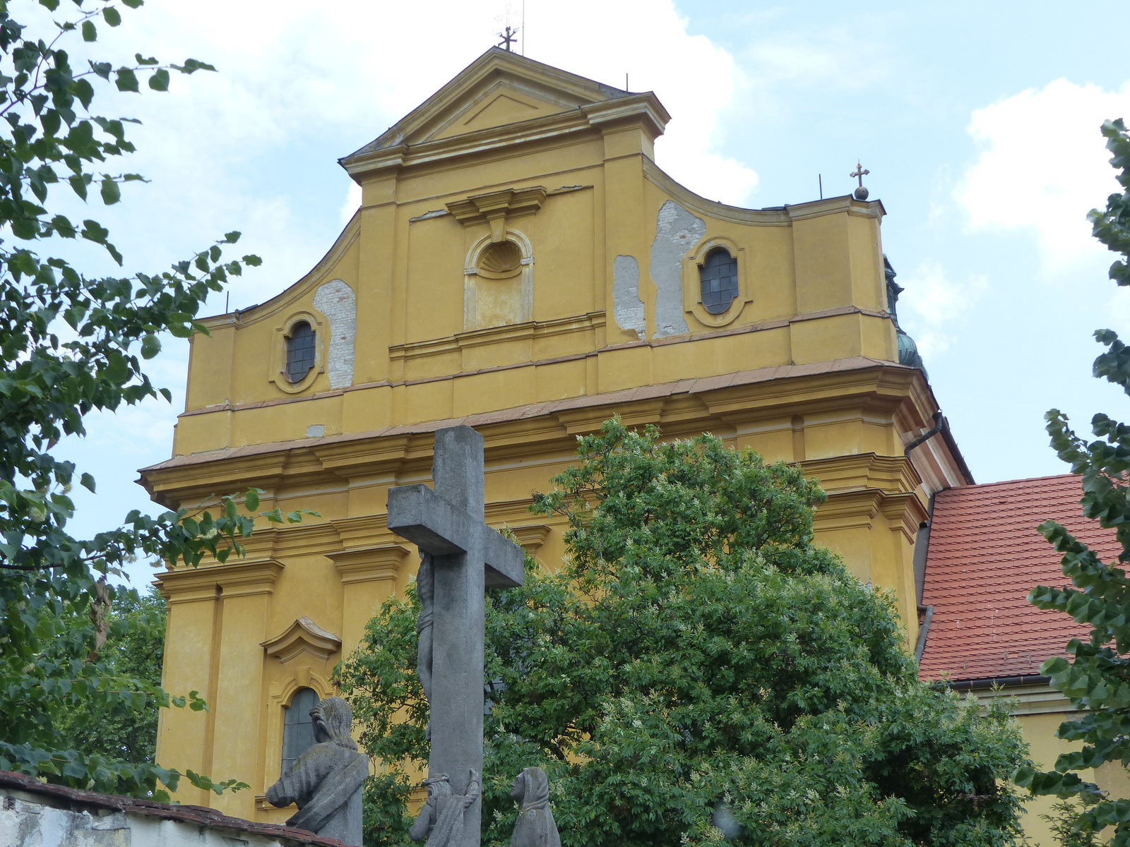 Szolnok, a Szent Ferenc plébánia temploma, SzG3