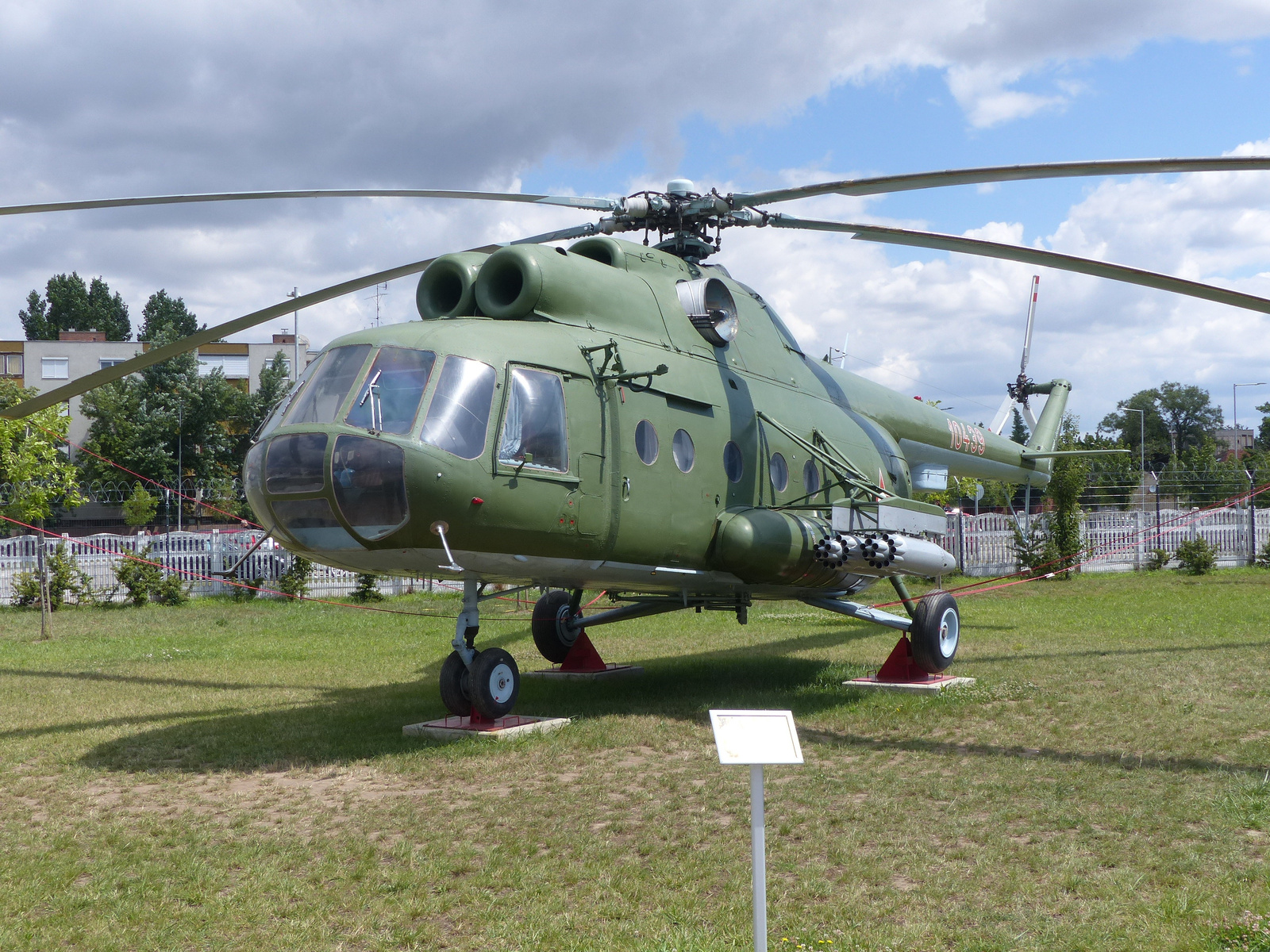 Szolnok, Rep Tár, MI-8T (Hip-C), SzG3