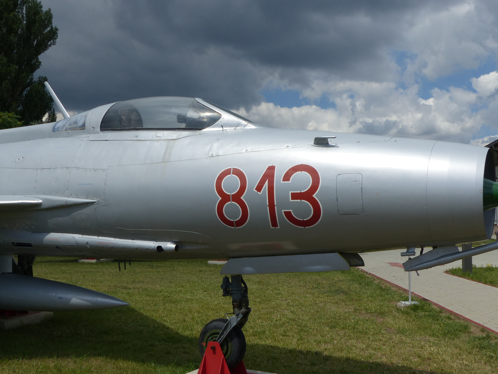 Szolnok, Rep Tár, MIG-21F-13 (Fishbed-C), SzG3