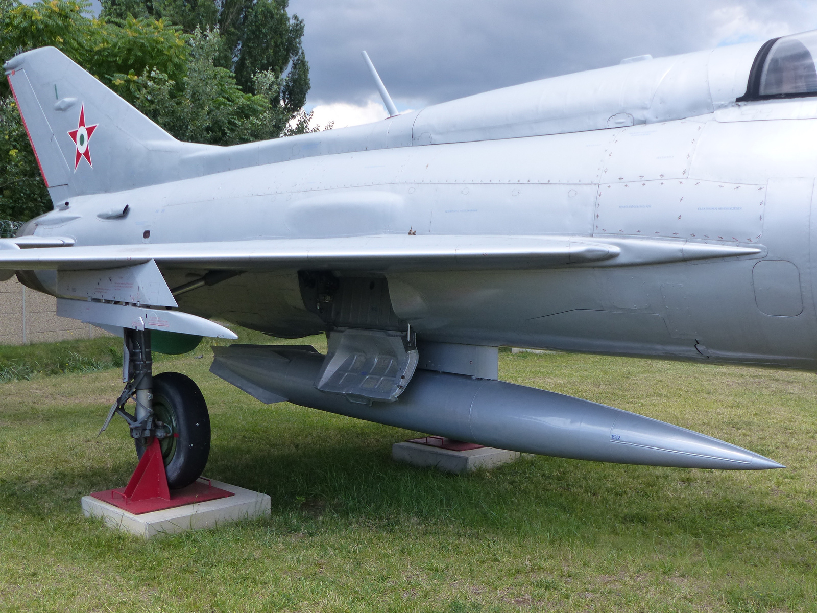 Szolnok, Rep Tár, MIG-21PF (Fishbed-D), SzG3