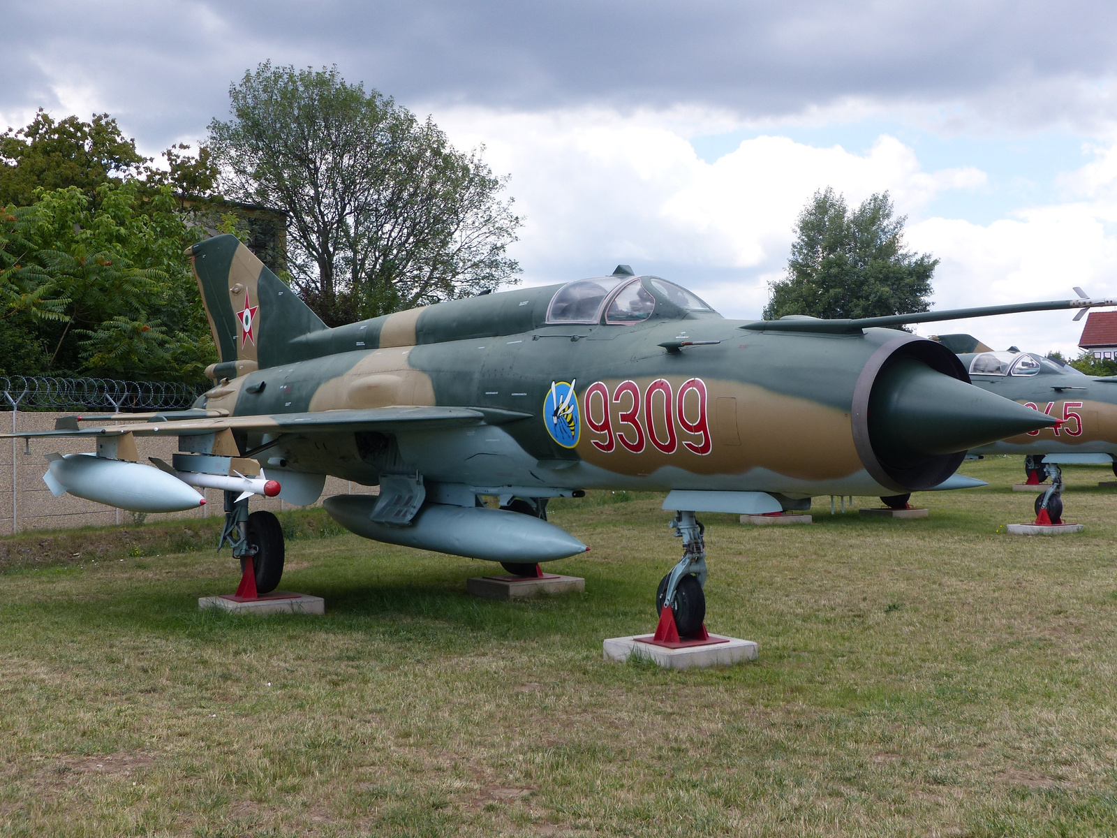 Szolnok, Rep Tár, MIG-21MF (Fishbed-J.), SzG3