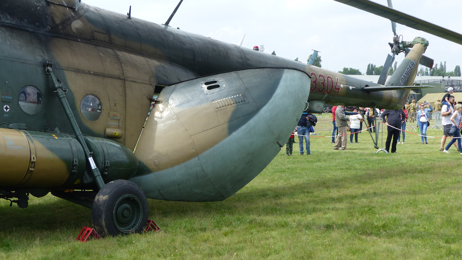 Budaörs, Honvédelem napja, 2019, MI-8, SzG3