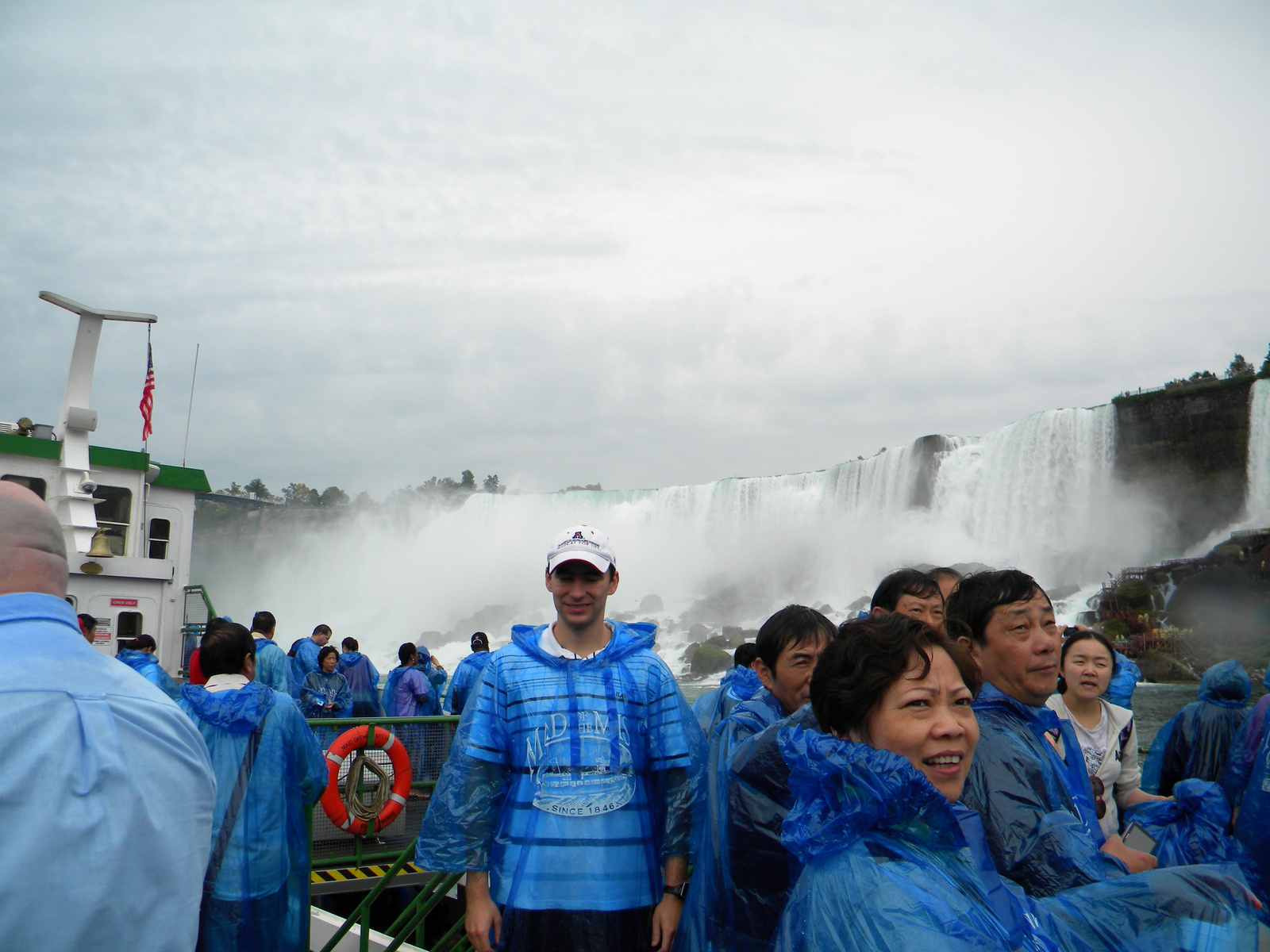 Niagara-40-Maid of the mist