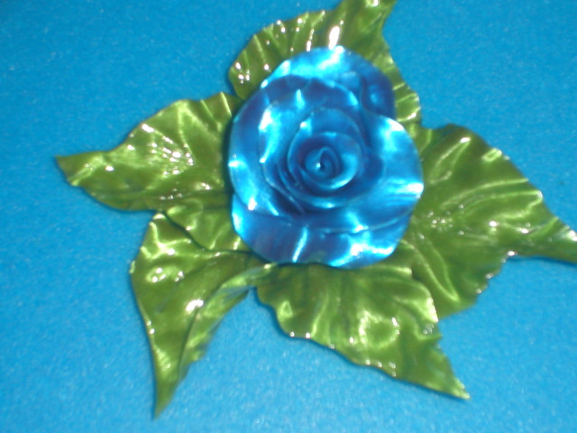 Kék karamell rózsa