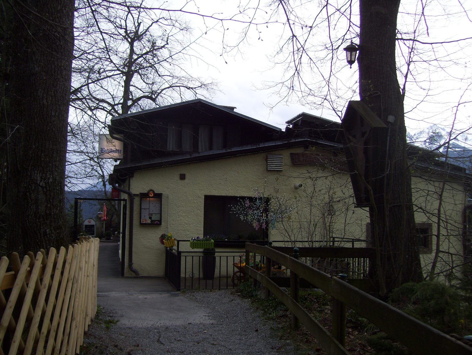 Buzihütte étterem