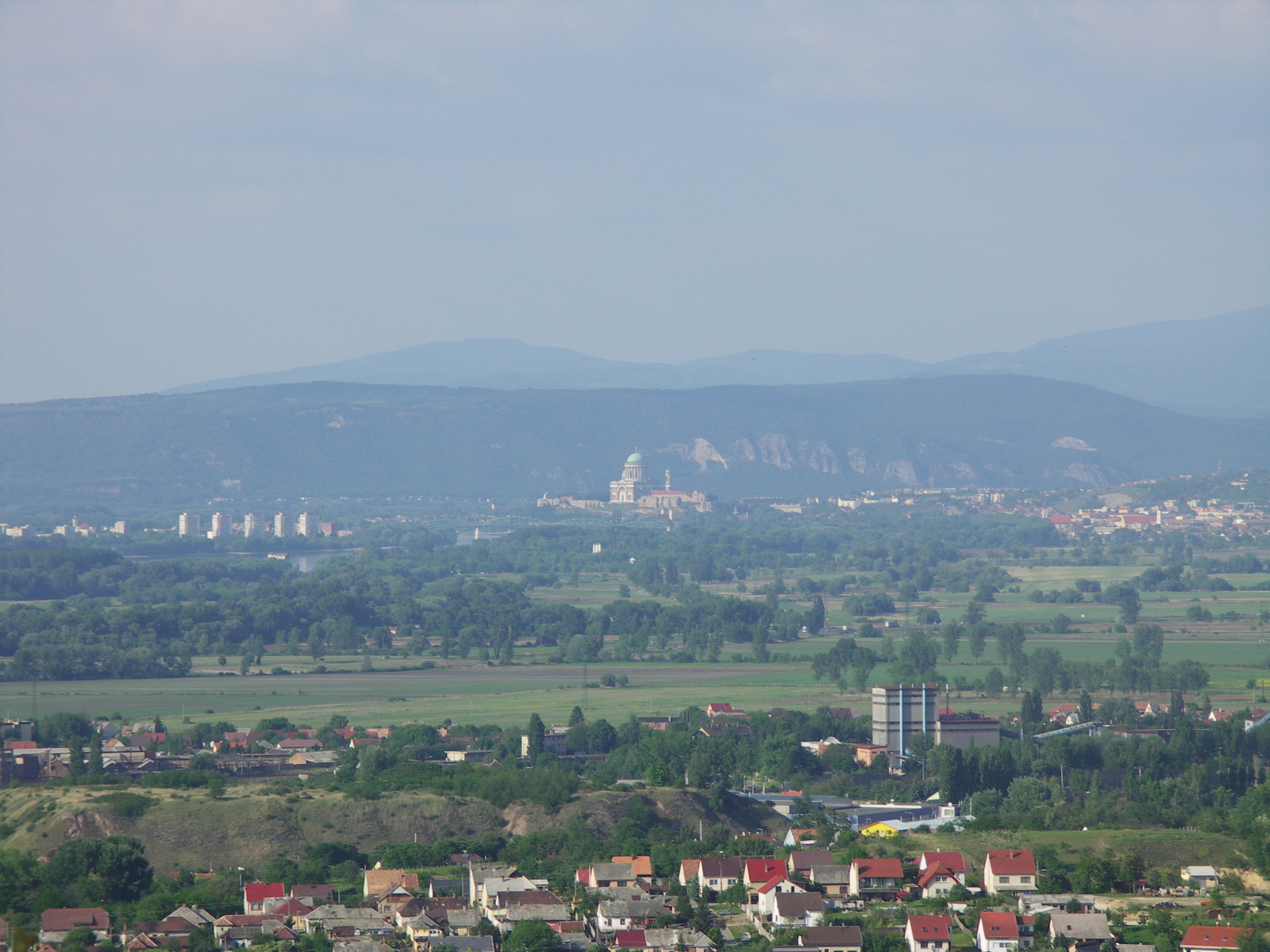 Esztergom a Hegyes-kőről