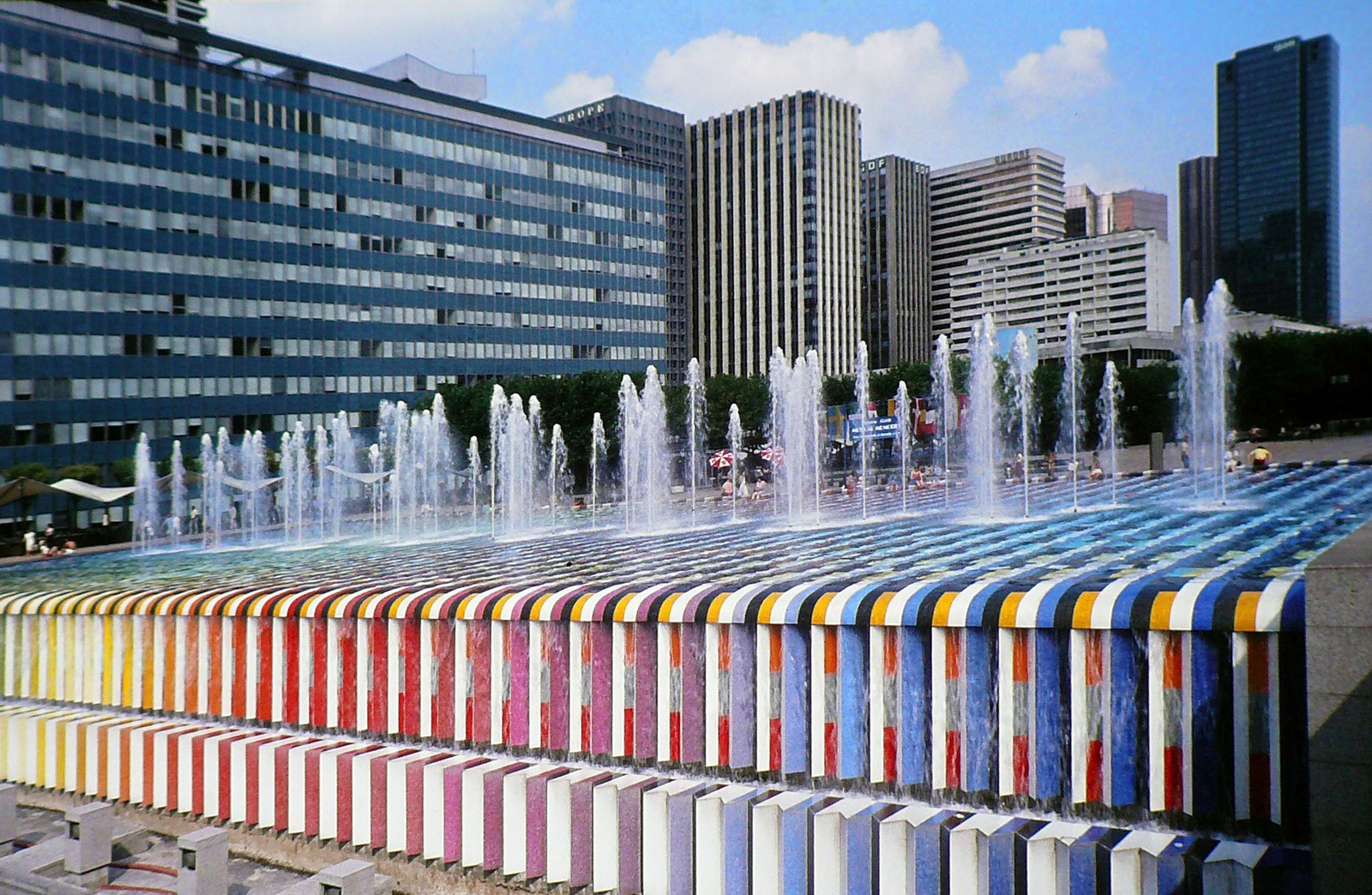 Párizs - La Défense, 1976-83