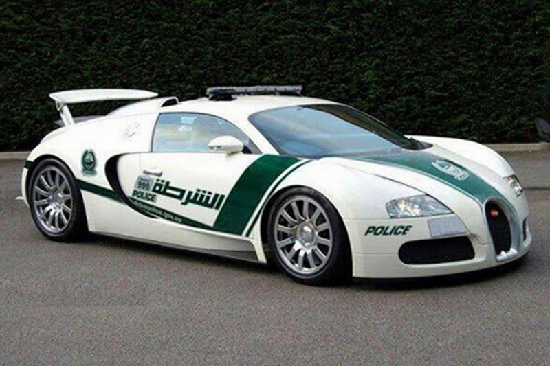 bugatti-veyron-police-car--image-dubai-police 100427824 l