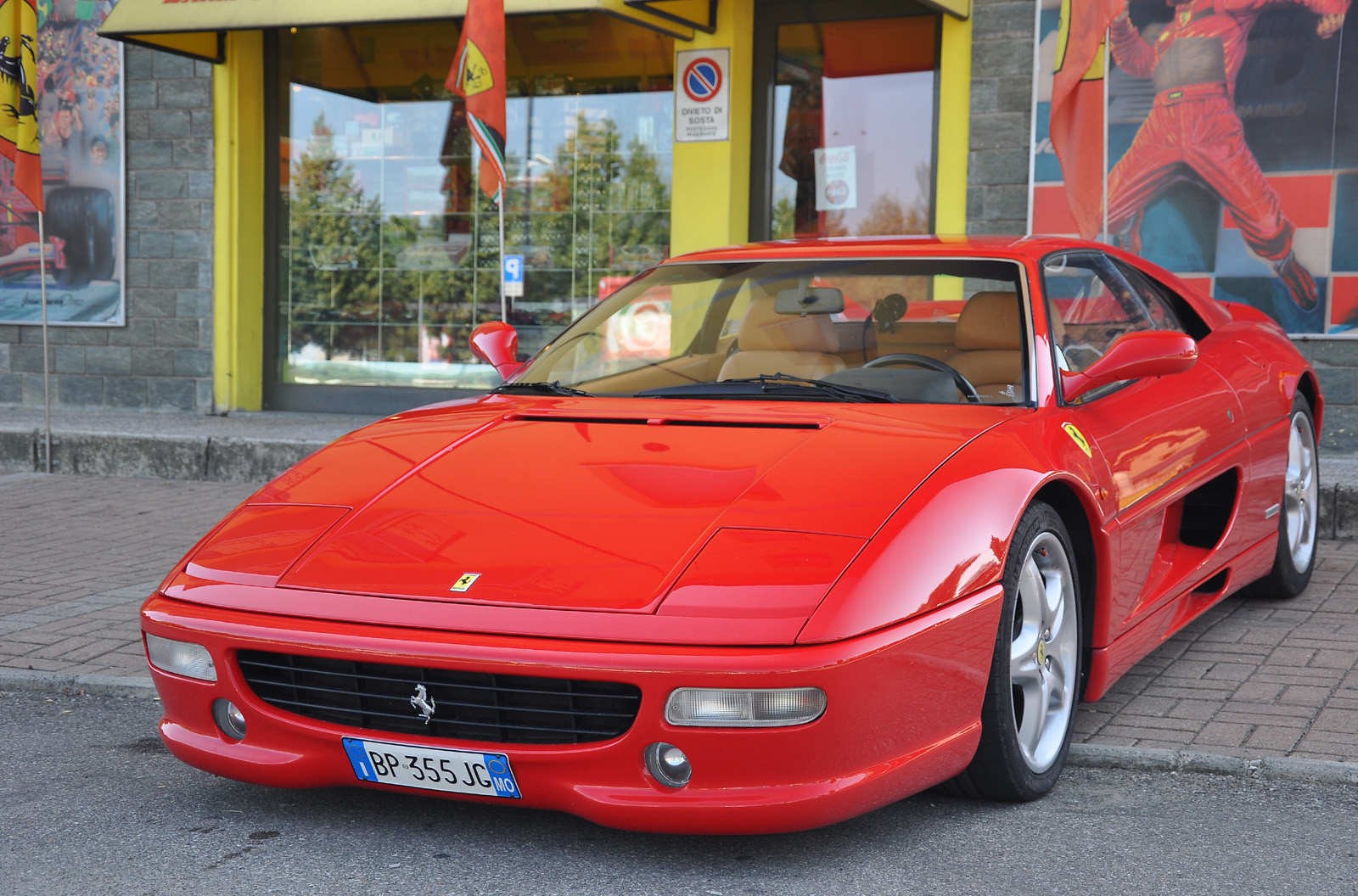 Ferrari F355 GTS