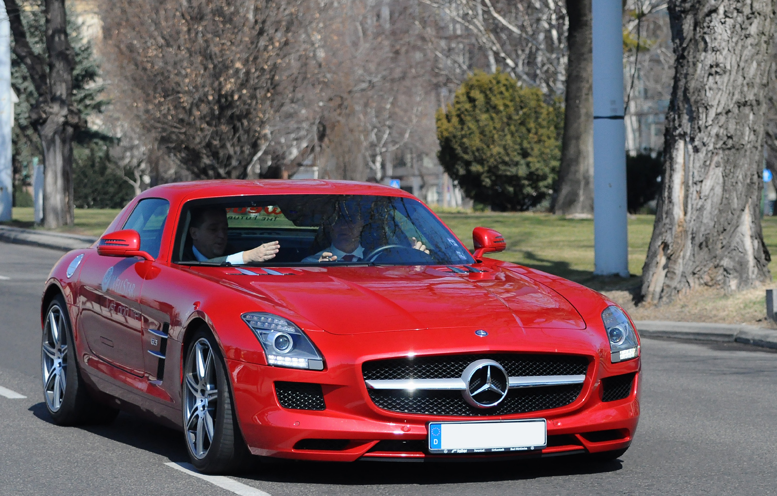 Mercedes-Benz SLS AMG