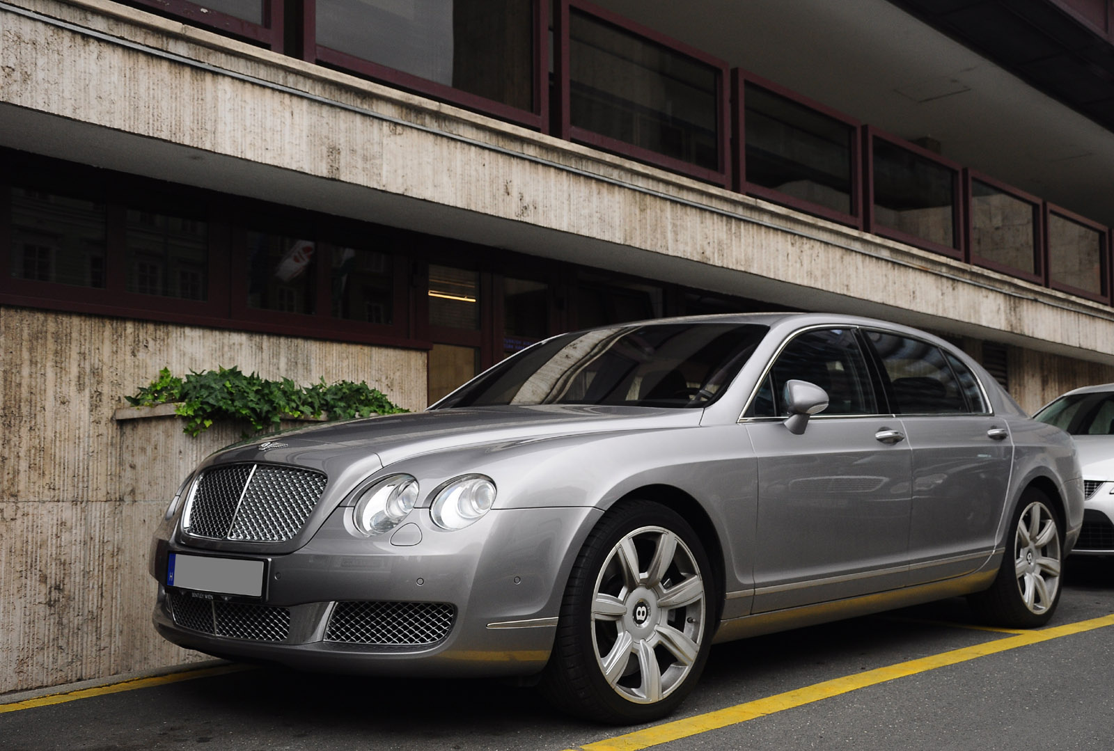 Bentley Continental Flying Spur