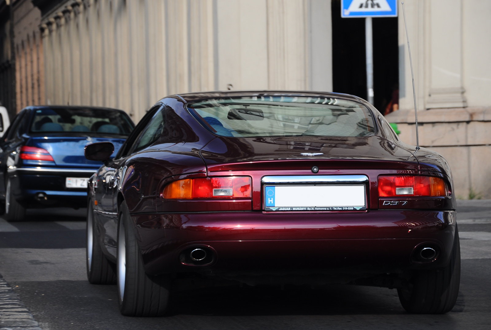 Aston Martin DB7