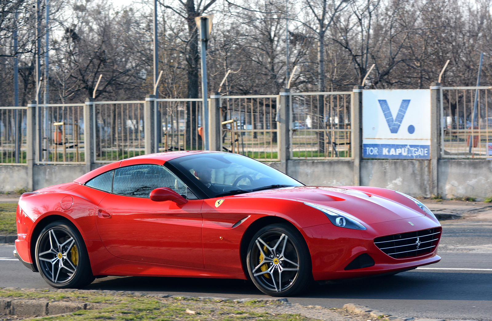 Ferrari California T