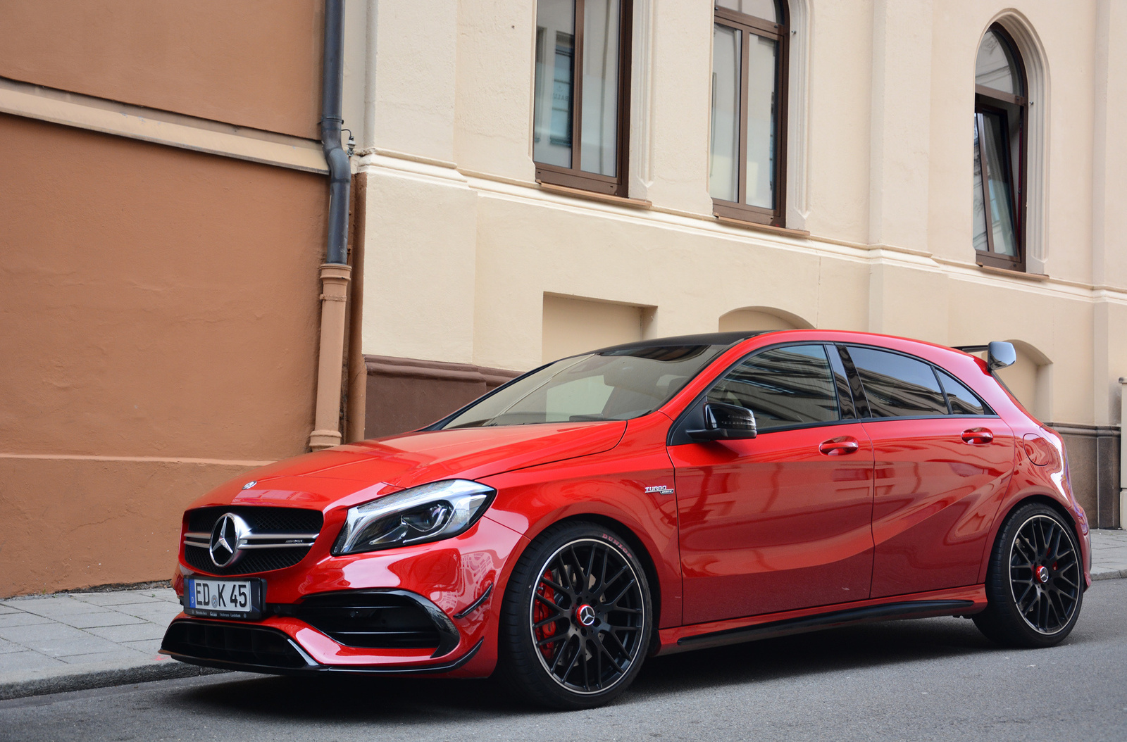 Mercedes-AMG A45 Edition 1