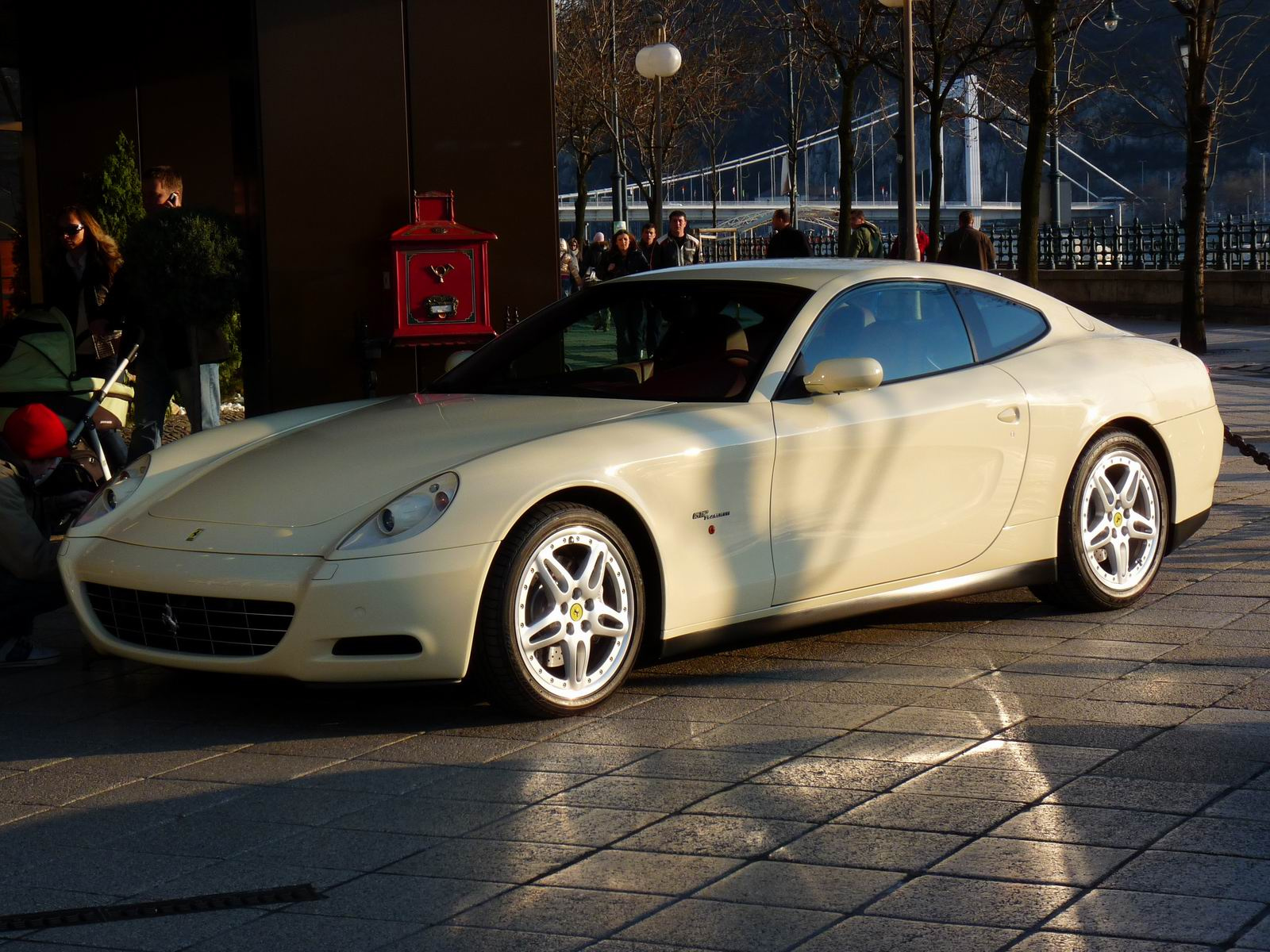 Ferrari 612 Scaglietti