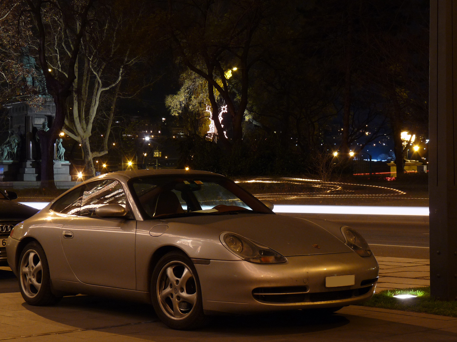 Porsche 911 Carrera