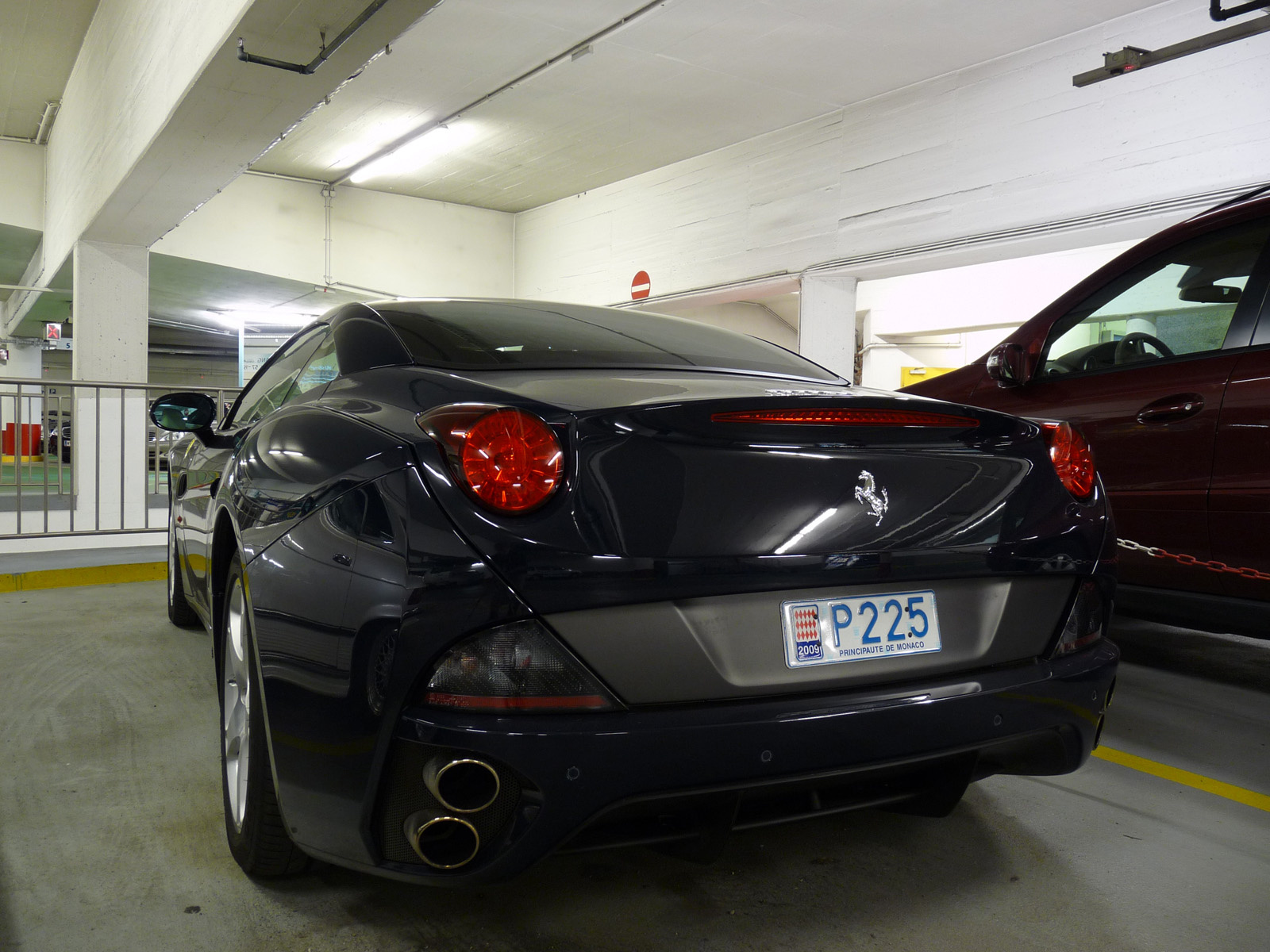 Ferrari California