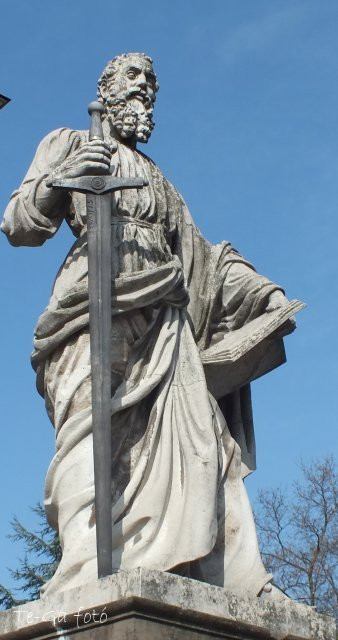 Eger - bazilika szobor4