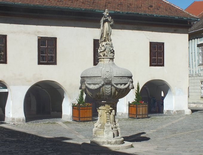 Sopron - máriakút-lábasház