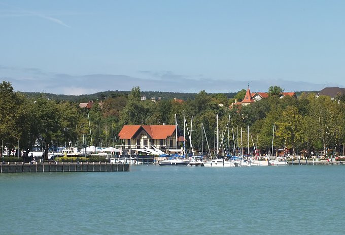 Balatonfüred - part felé