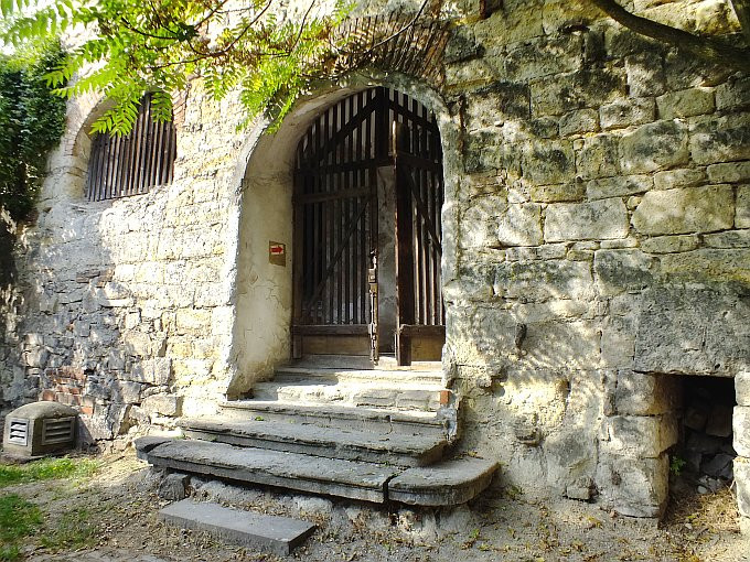 Eger - szerb templom - kapu