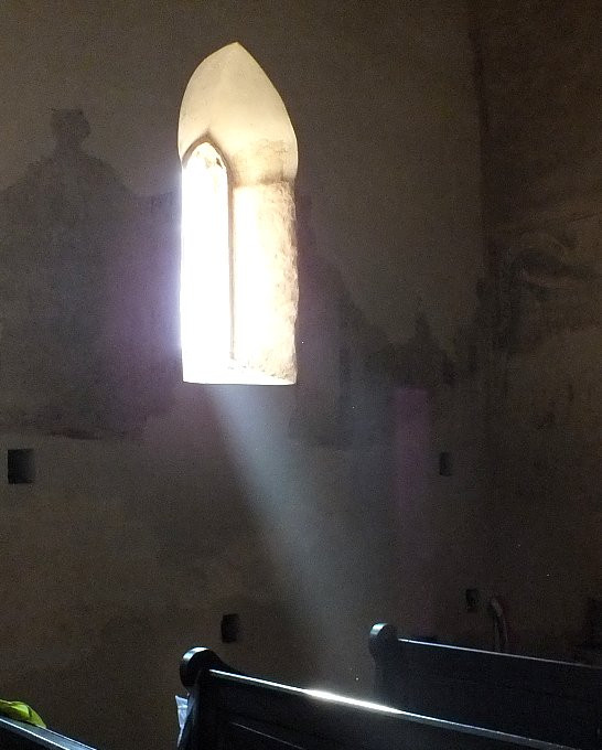 Velemér - szentháromság templom-fénypászma