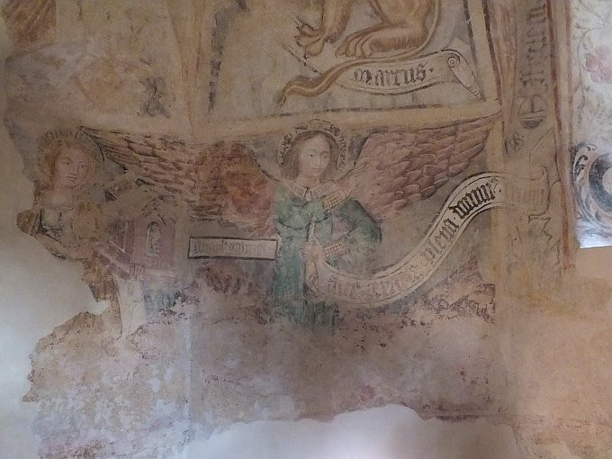 Velemér - szentháromság templom-freskók 5