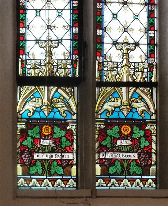 Krems - kápolna-színes-ablak