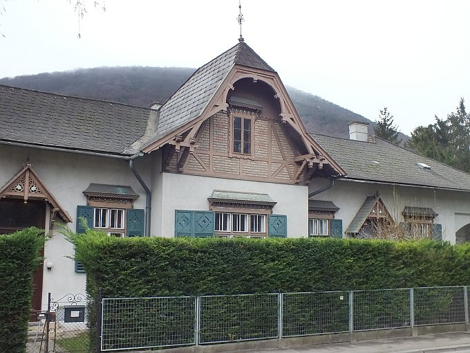 Hinterbrühl - épület1