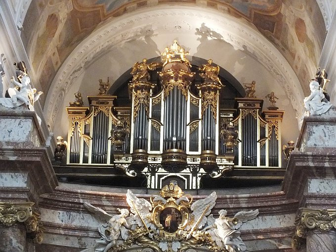 Bécs - Karlskirche org